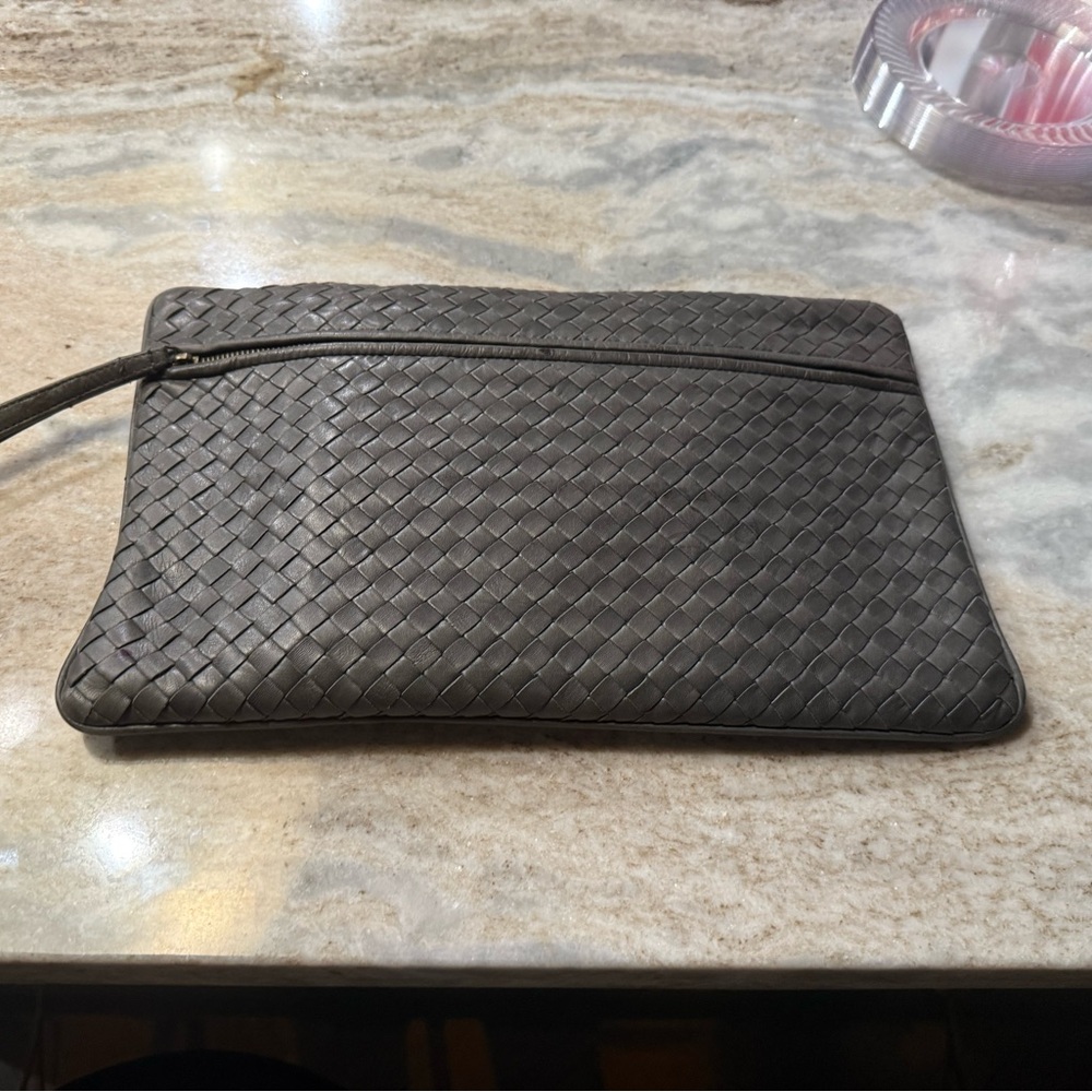 Stylish Grey Woven Clutch